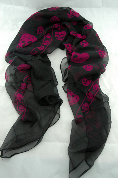 Silkaline skull scarf - Black and Pink